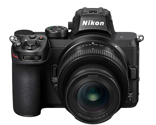 Nikon Nikon Z5 + nikkor Z 24-50/4-6,3 + SD 64GB