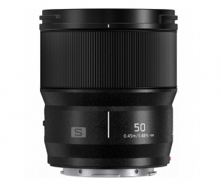 Panasonic Lumix S Ob. 50mm F/1.8