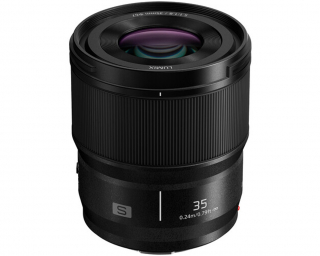 Panasonic Lumix S ob. 35 mm F/1.8