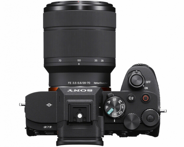 Sony Sony A7 IV + SEL 28-70mm f/3.5-5.6 OSS E-Mount