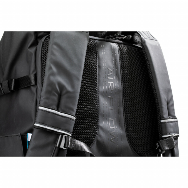 Tenba Tenba DNA 16 DSLR Backpack Black