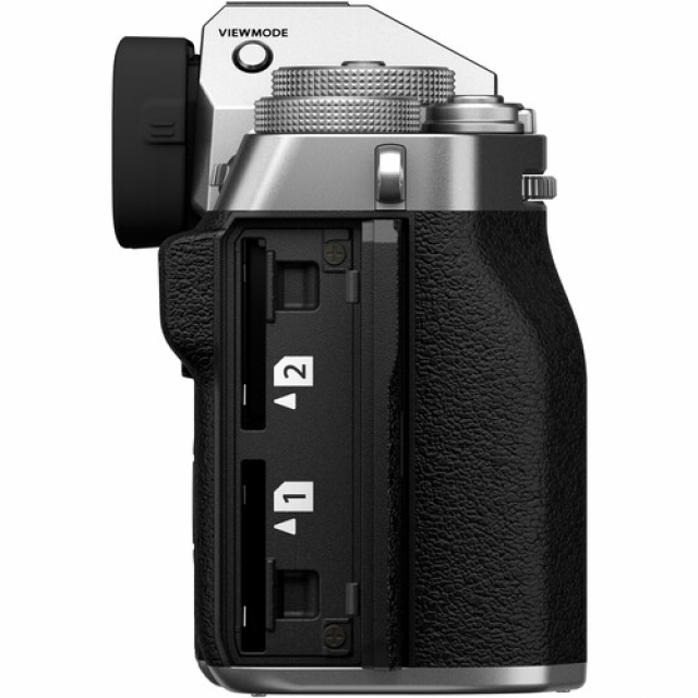 Fujifilm FujiFilm X-T5 Body Silver - Garanzia FujiFilm Italia