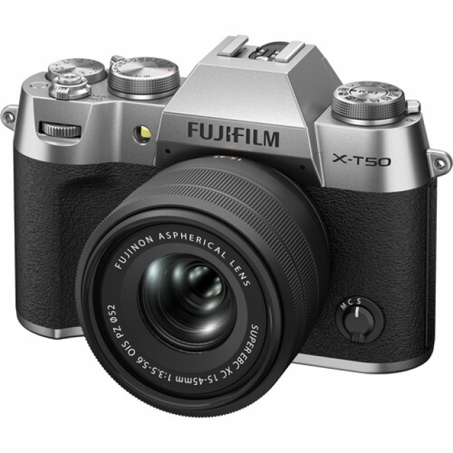 Fujifilm FujiFilm X-T50 + XC 15-45 Silver