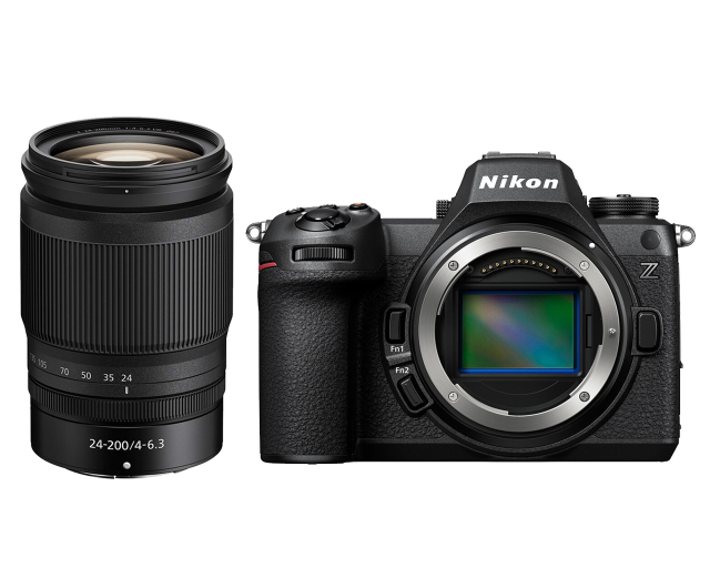Nikon Nikon Z6 III + Z 24-200mm f/4-6.3 + SDXC 128GB