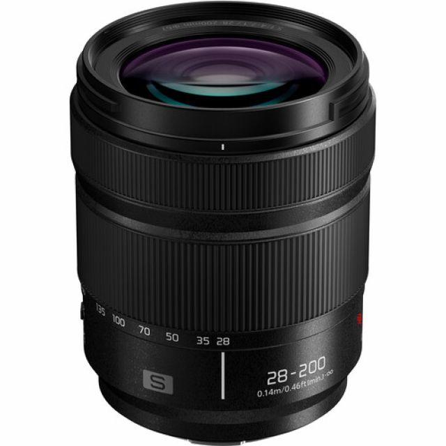 Panasonic lumix Panasonic Lumix S 28-200mm F4-7.1 -Noleggio