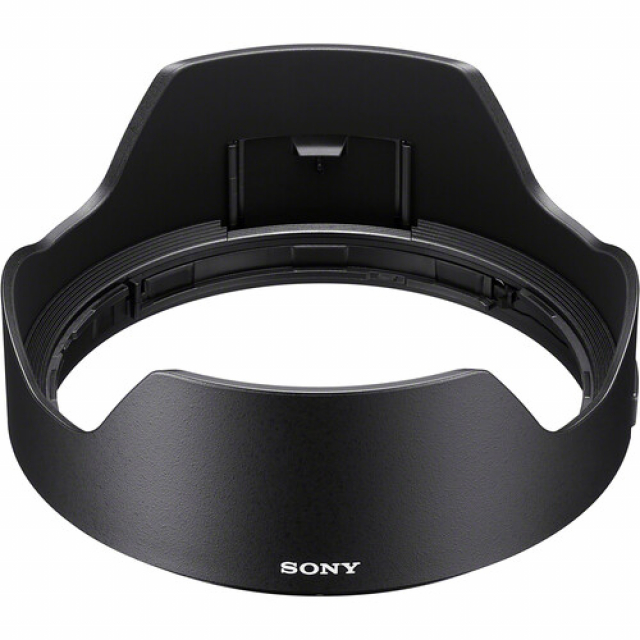 Sony Sony 28-70mm f 2.0 GM