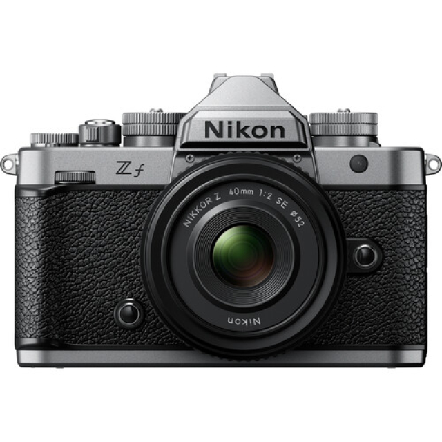 Nikon Nikon Z f Silver + Z 40mm f/2 SE + SDXC 128GB - Garanzia Nital