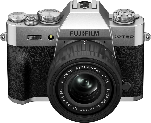 Fujifilm FujiFim X-T30 III Body + Ob.13-33 F3.5/6.3 R OIS Silver