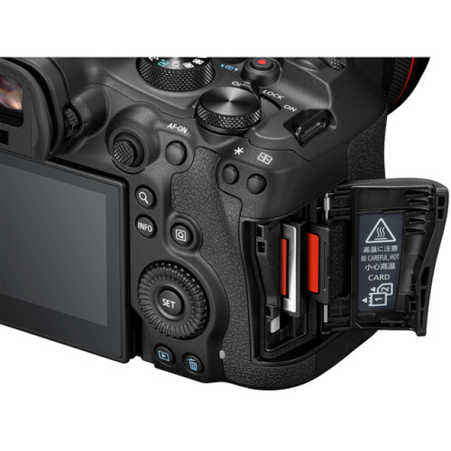 Canon Canon Eos R6 Mark III + RF 24-105mm F/4 L USM