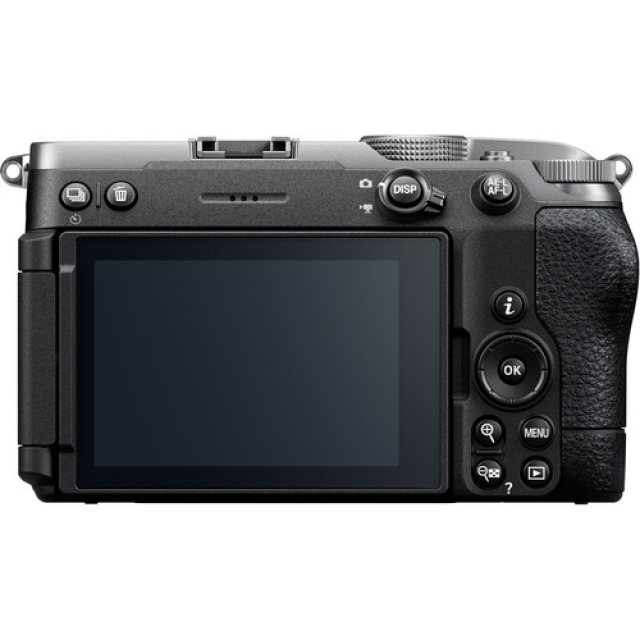 Nikon Nikon Z5 II C Body Silver + SDXC 128GB - Garanzia Nital (Mirrorless)