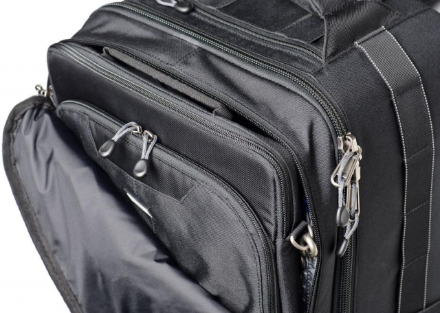 Think tank Think Tank Photo - Airport Essentials