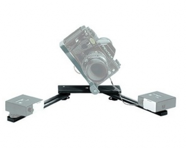 Manfrotto MANFROTTO 330 B SUPPORTO PER 2 FLASH MACRO NERO
