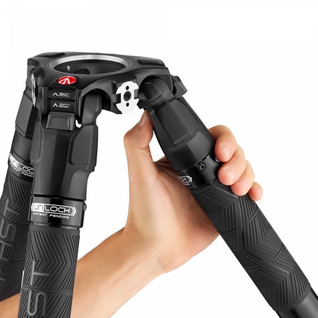 Manfrotto Manfrotto Treppiede 635 Fast Tubo Singolo Fibra di Carbonio