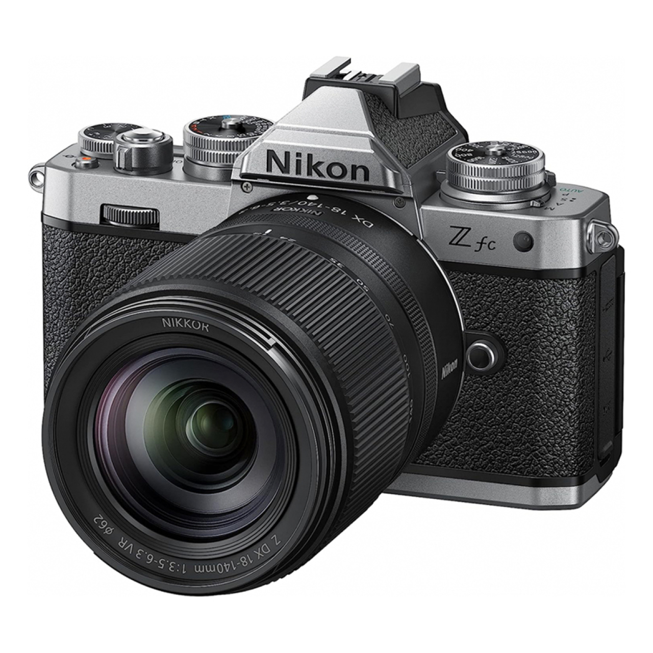 Nikon Nikon Z FC Silver + Z DX 18-140 VR  + SD 64GB