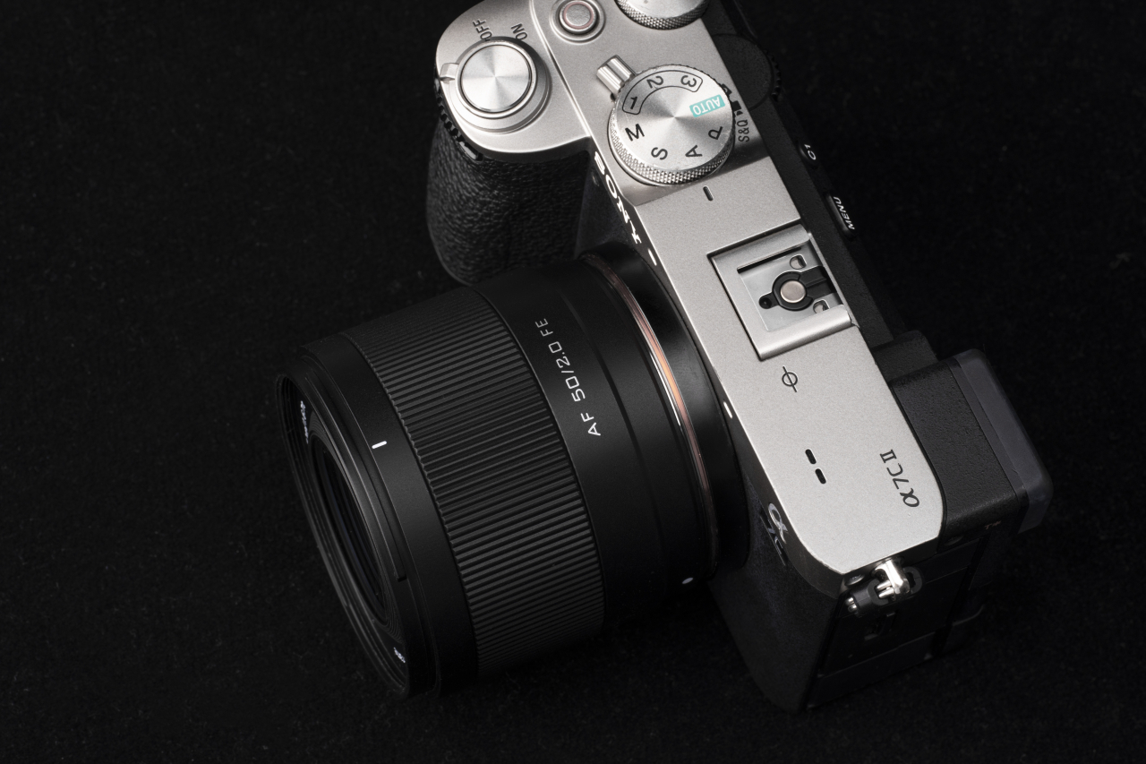 Viltrox Viltrox AIR 50mm F/2 AF Full Frame per E-Mount