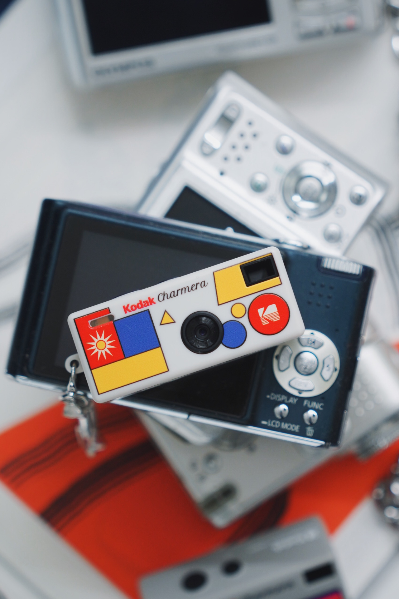 Kodak Kodak Charmera - Mini Fotocamera Portachiavi